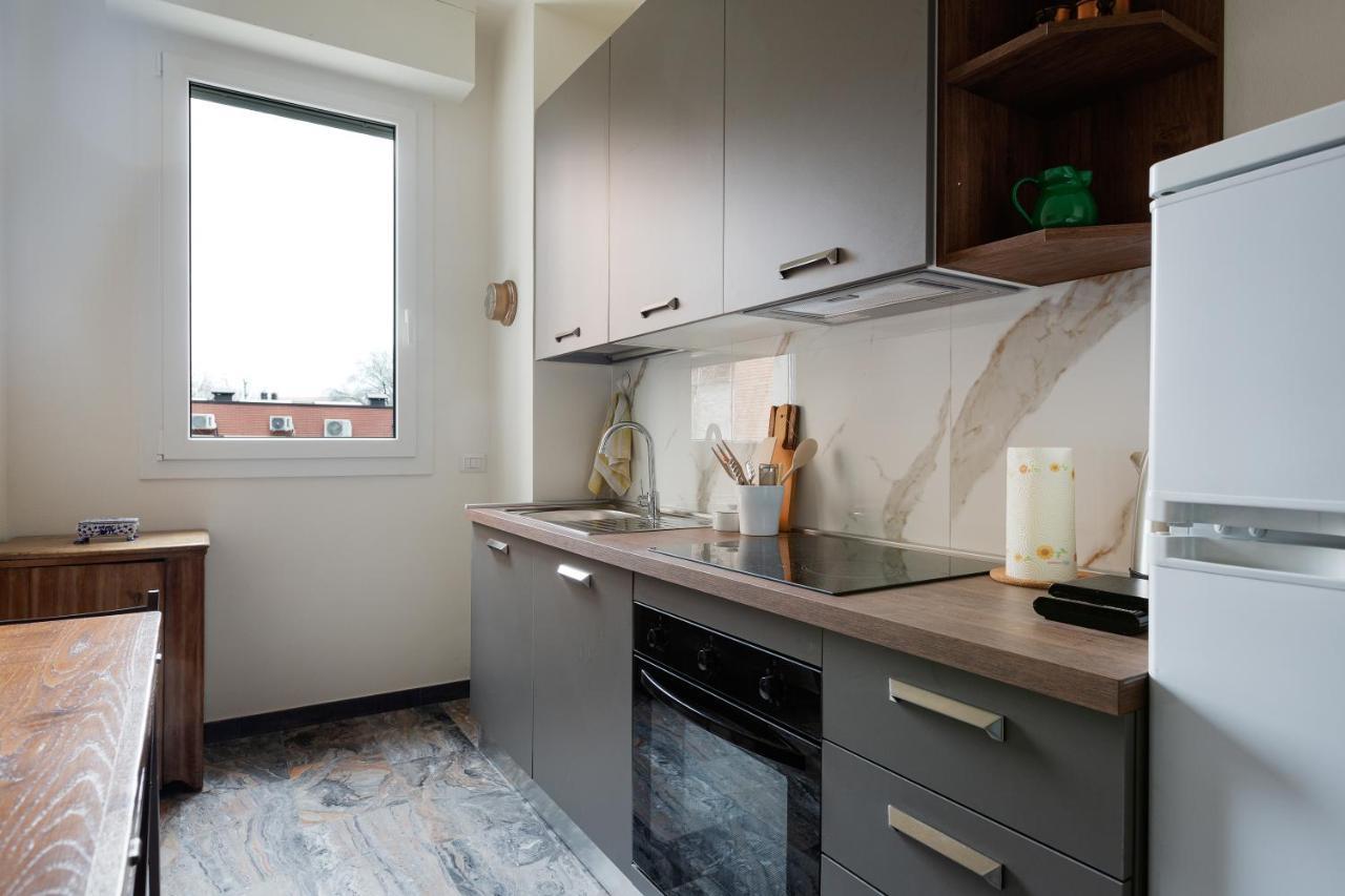 Dergano Comfy - 250 M Far From M3 Apartamento
