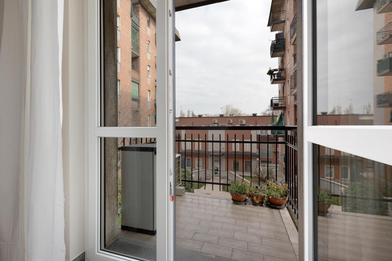 Apartamento Dergano Comfy - 250 M Far From M3 Milán